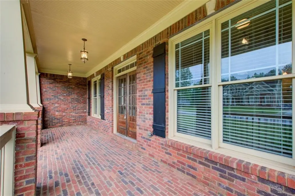 553 Hunting Hills Drive, Braselton, GA 30517 - #1