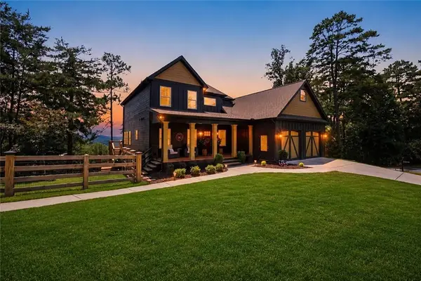 567 Crown Mountain Way, Dahlonega, GA 30533