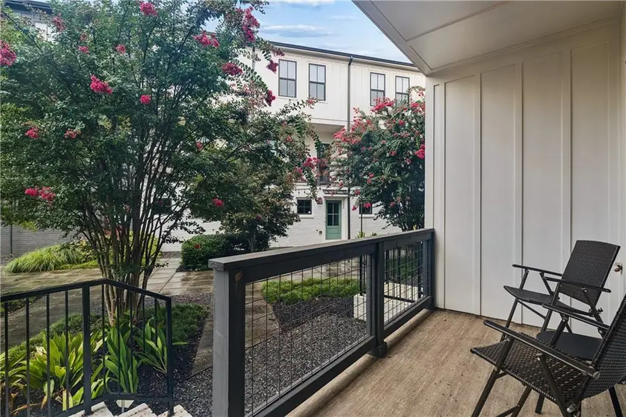 913 Brees Court, Atlanta, GA 30318 - #2