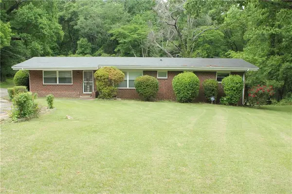 2295 Macon Drive Sw, Atlanta, GA 30315