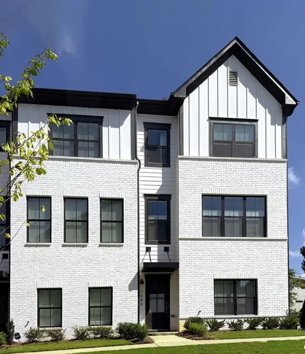1363 Pavilion Court, Atlanta, GA 30316