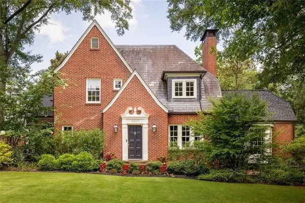 1207 Oxford Road Ne, Atlanta, GA 30306
