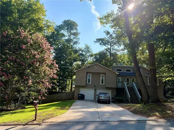 52 Omega Drive, Lawrenceville, GA 30044