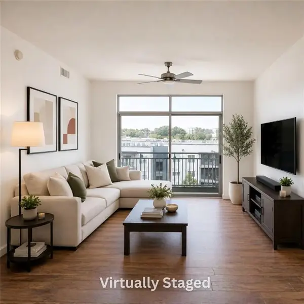 711 Cosmopolitan Drive Ne #715, Atlanta, GA 30324