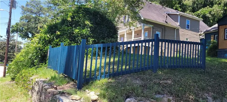 2009 Baker Road Nw, Atlanta, GA 30318 - #3