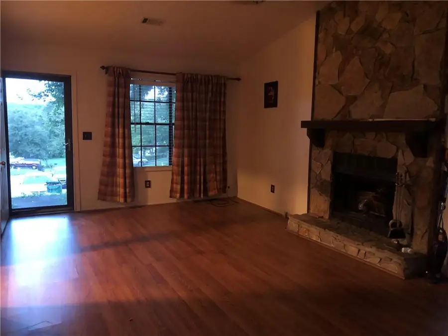 4817 Mainstreet Valley Trace, Stone Mountain, GA 30088 - #2