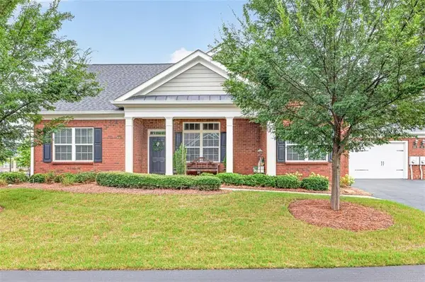 3581 Lindenridge Drive, Buford, GA 30519