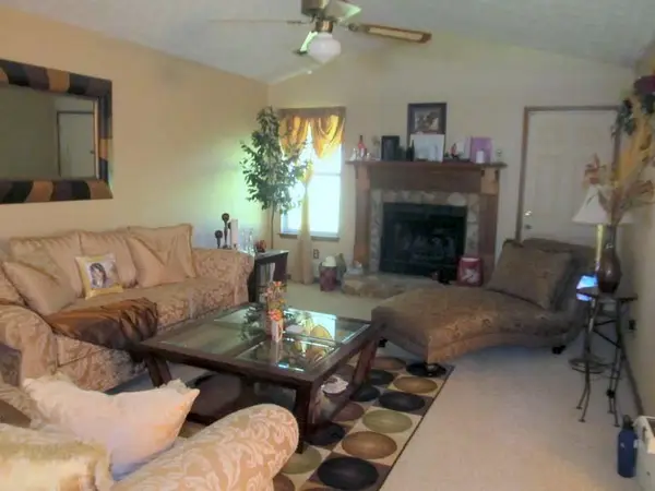 3014 Barcelona Way N, Conyers, GA 30012