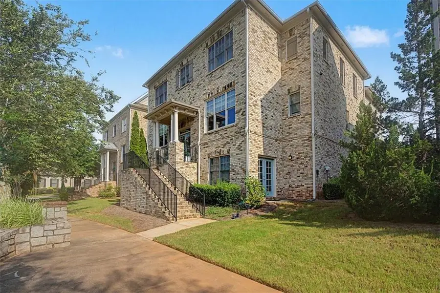 1067 Merrivale Chase, Roswell, GA 30075 - #3