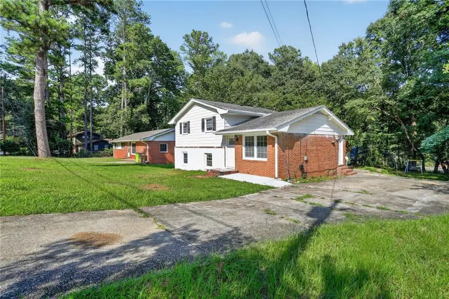 6464 Rabun Road, Morrow, GA 30260 - #2