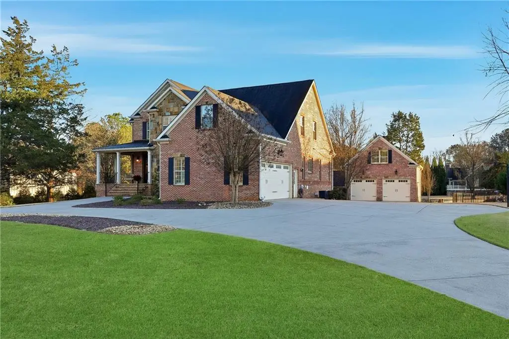 18 Starlight Drive Nw, Cartersville, GA 30121 - #1