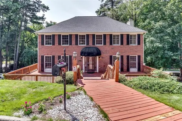 6963 Whispering Oaks Court, Stone Mountain, GA 30087
