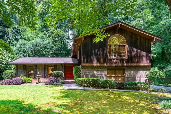 215 N Mill Road, Sandy Springs, GA 30328