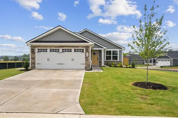 358 Oakleigh Drive, Calhoun, GA 30701
