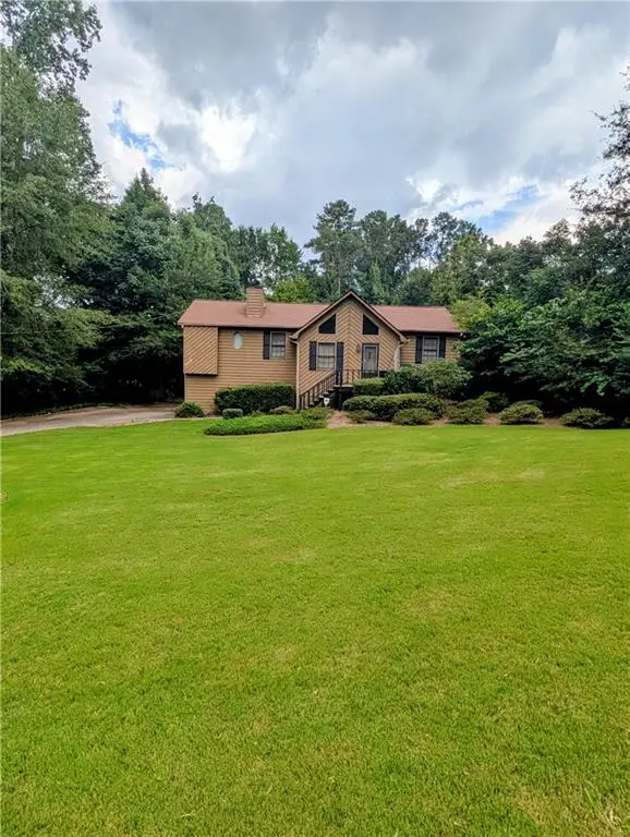 3877 Creekmore Street, Canton, GA 30115