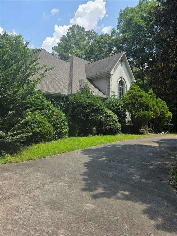 5664 Silver Ridge Drive, Stone Mountain, GA 30087 - #2
