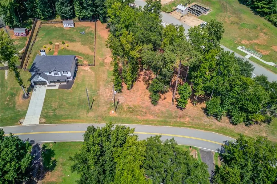 731 Peachtree Road, Jefferson, GA 30549 - #2