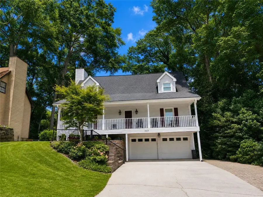 823 Ridge Avenue, Stone Mountain, GA 30083 - #2
