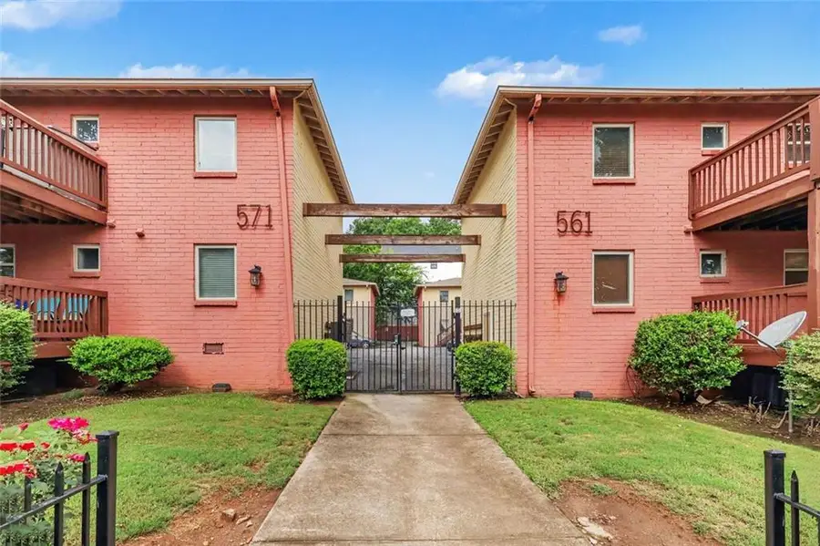 561 Formwalt Street Sw #10, Atlanta, GA 30312 - #2