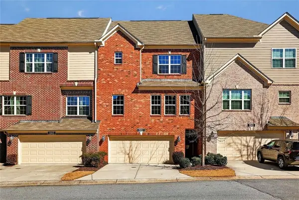 1902 Glen Ivy #19, Marietta, GA 30062