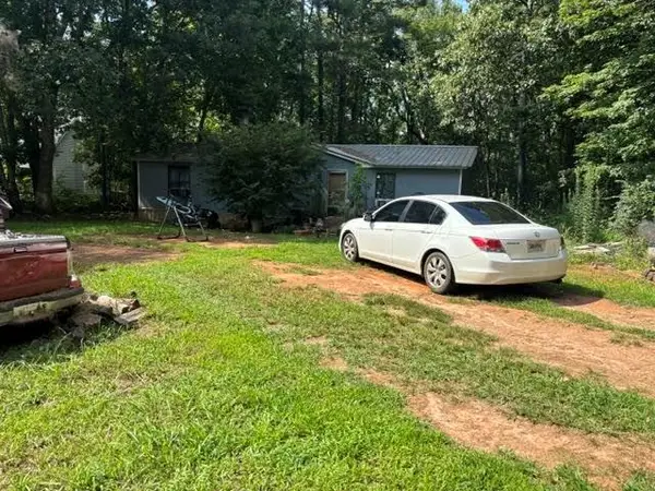 376 Mountain Lake, Jasper, GA 30143