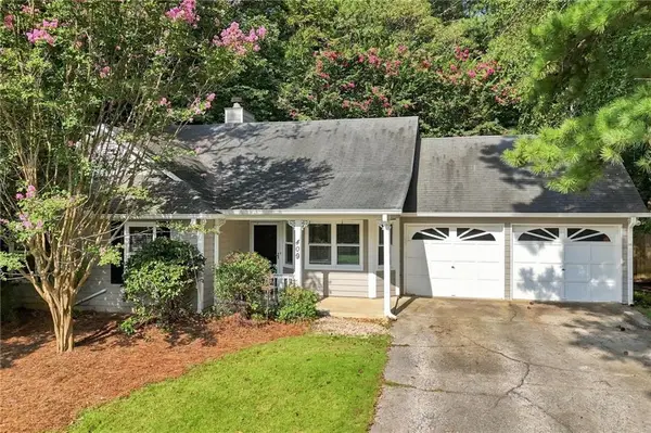 409 Rose Creek Place, Woodstock, GA 30189