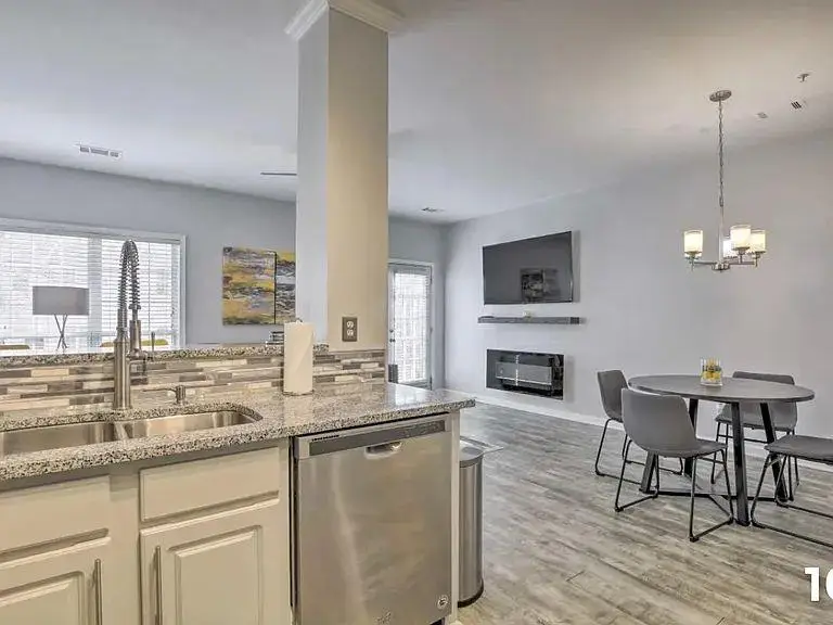 7129 Biltmore Way, Lithonia, GA 30058 - #3