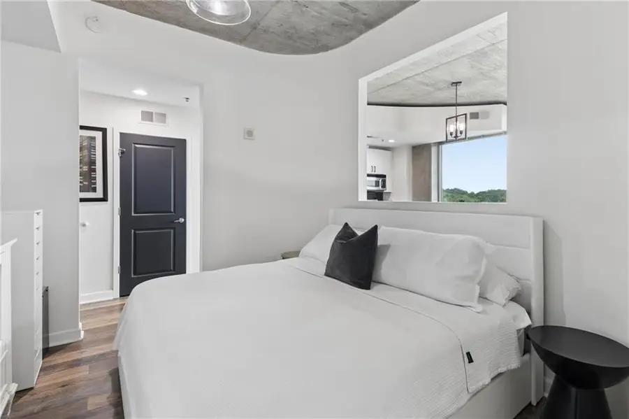 361 17th Street Nw #704, Atlanta, GA 30363 - #3