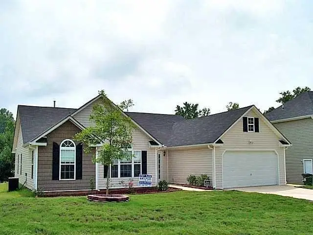 6330 Queensdale Drive, Douglasville, GA 30135 - #1