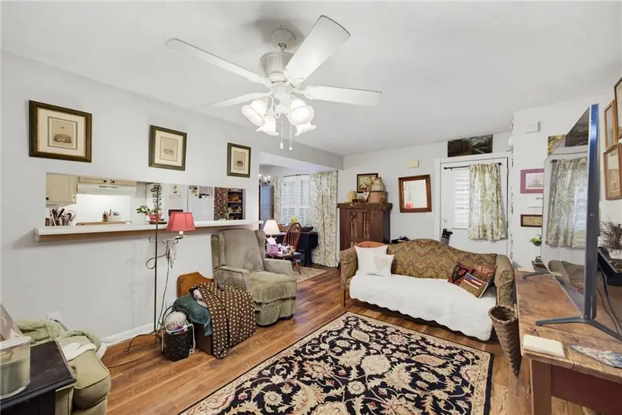 1352 Old Coach Road Sw, Marietta, GA 30008 - #3