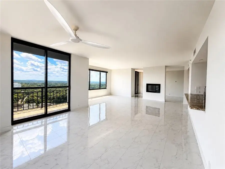 3481 Lakeside Drive #P201, Atlanta, GA 30326 - #3