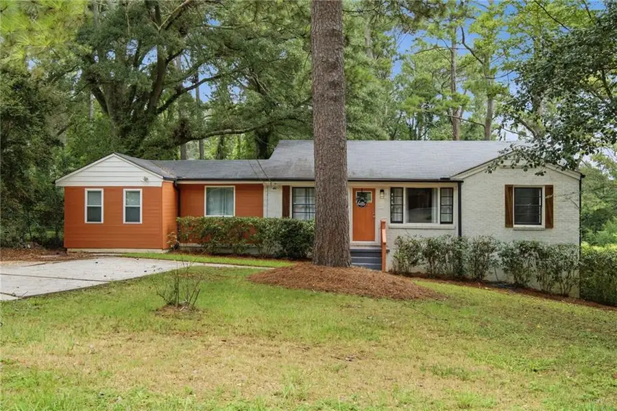 1402 Midlawn Drive, Decatur, GA 30032 - #2
