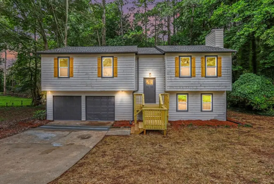 5055 S Woodbridge Trail, Stone Mountain, GA 30088 - #2