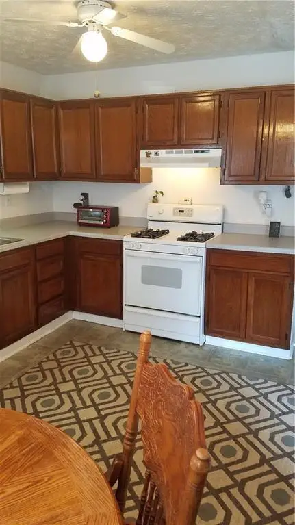 3490 Lee Court Nw, Kennesaw, GA 30144 - #3
