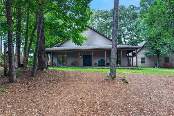 13693 Mobley Bridge Road, Hogansville, GA 30230