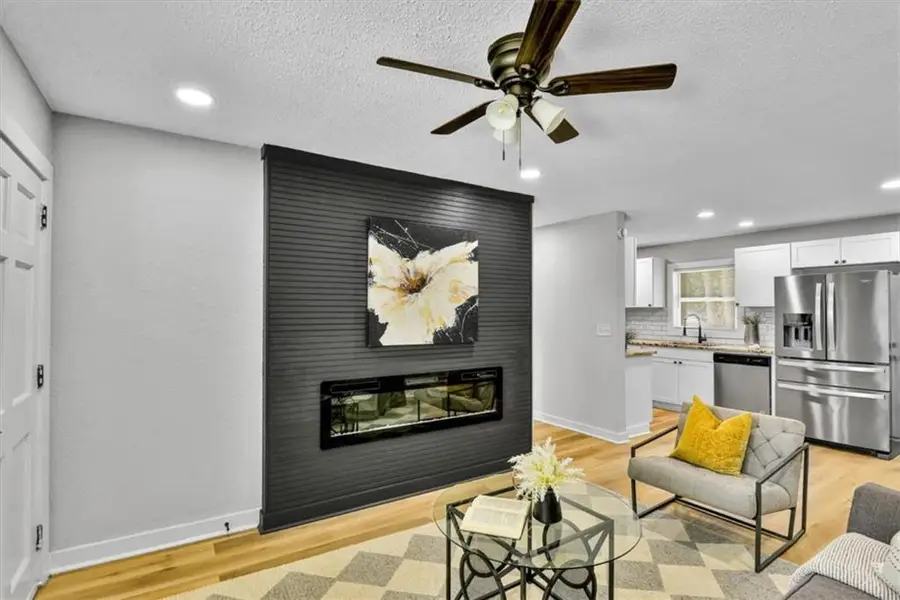 662 Melrose Drive, Forest Park, GA 30297 - #2
