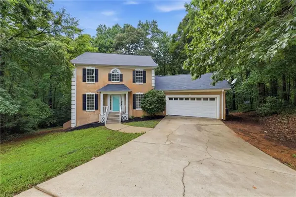 208 Foxdale Court, LaGrange, GA 30240