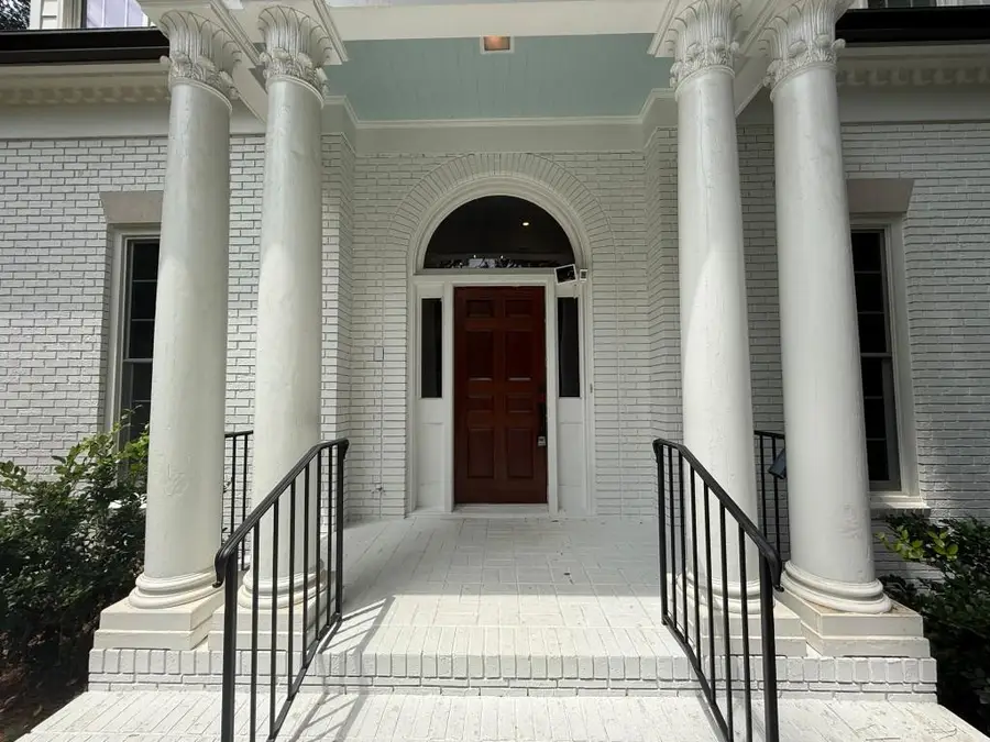 1330 W Wesley Road Nw, Atlanta, GA 30327 - #2