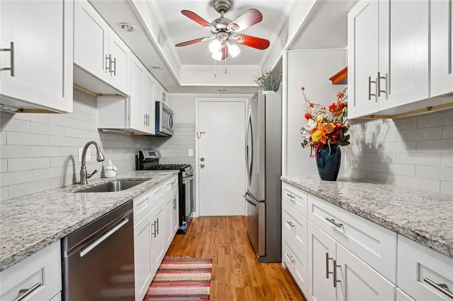 6851 Roswell Road #F32, Sandy Springs, GA 30328 - #2