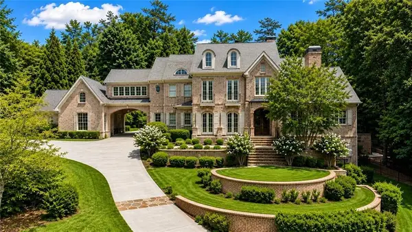 5495 Claire Rose Lane, Sandy Springs, GA 30327