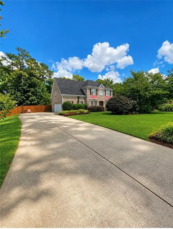 2841 Weatherstone Circle, Conyers, GA 30094