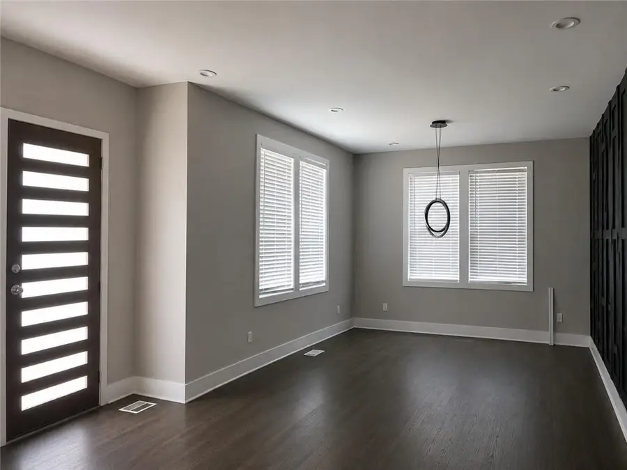 1054 Ira Street Sw, Atlanta, GA 30310 - #3