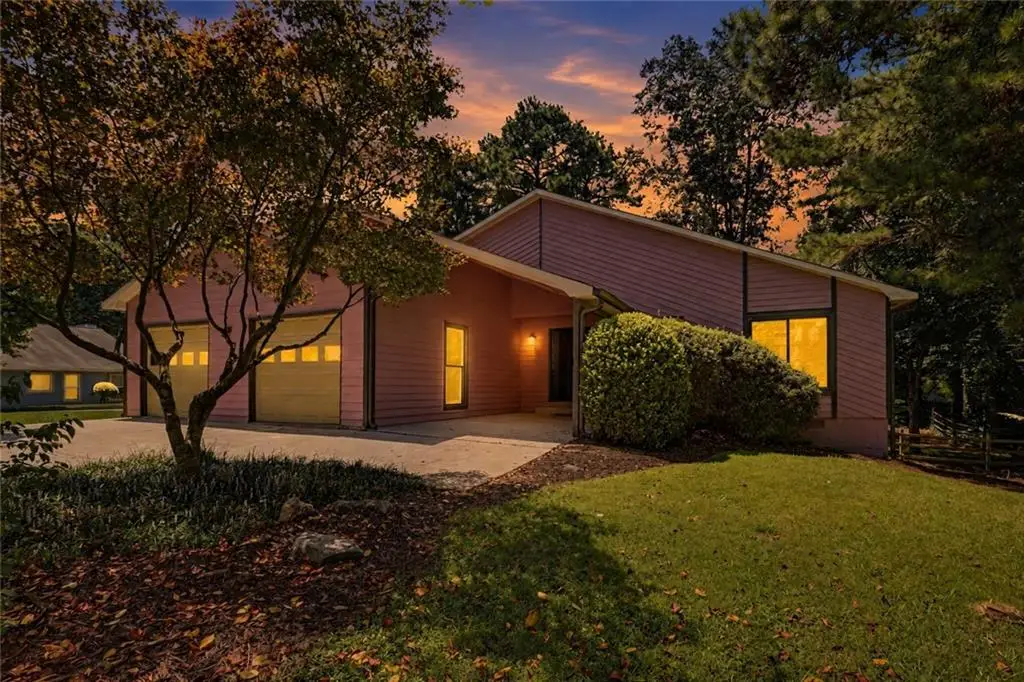 10900 Spotted Pony Trail, Johns Creek, GA 30022 - #1