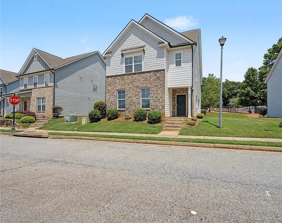 1609 Meadow Crossing, East Point, GA 30344 - #2