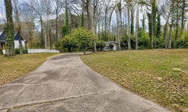 1900 Harts Mill Road, Atlanta, GA 30341