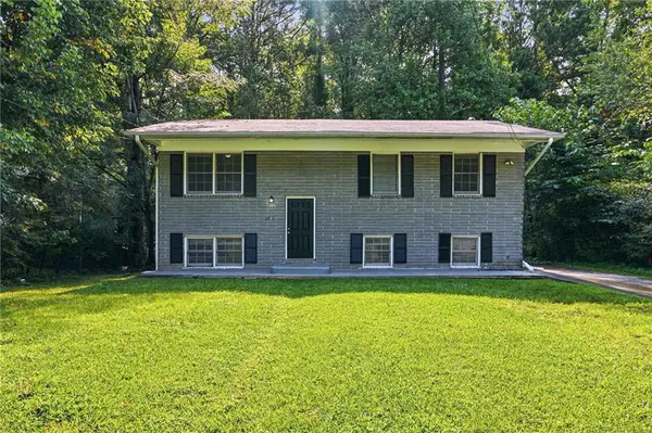 2970 Carriage Lane, College Park, GA 30349