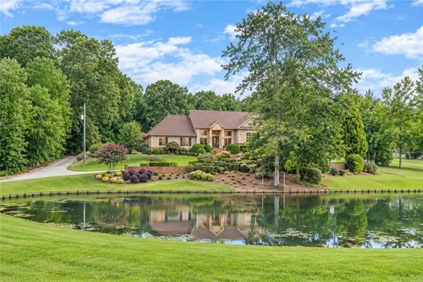 1601 Broadnax Mill Road, Loganville, GA 30052