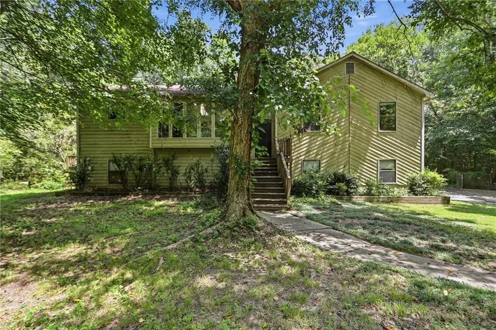 819 Tramore Court, Powder Springs, GA 30127 - #1