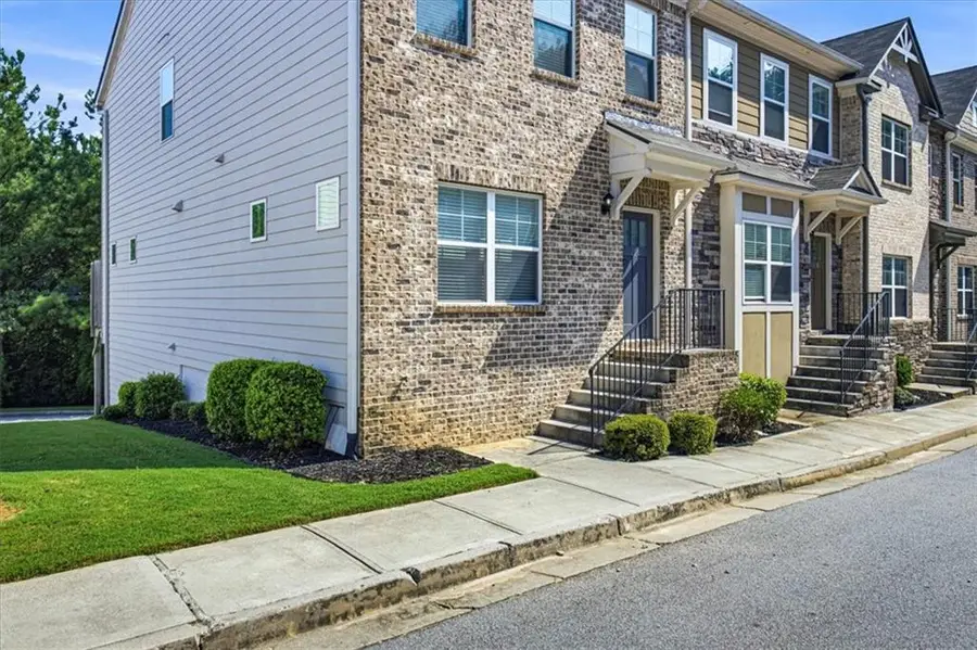 256 Ismal Drive Sw, Atlanta, GA 30331 - #3