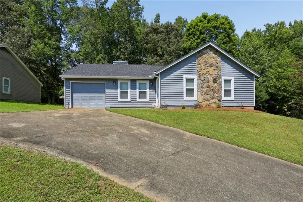 1050 Chapman Circle, Stone Mountain, GA 30088 - #1